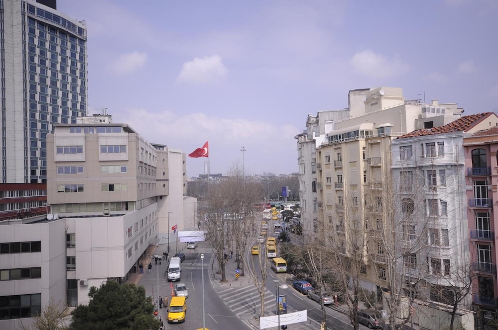 Star Hotel Taksim 3/61