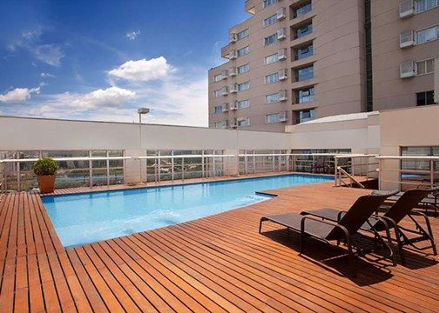 Quality Suites Alphaville 5/5