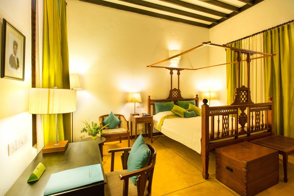 Maison Perumal Hotel & Restaurant CGH Earth 26/40