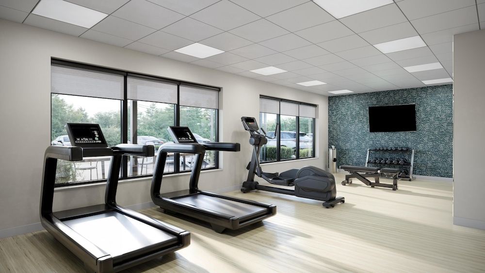 Hyatt Studios Jacksonville/St Johns Town Center 32/50