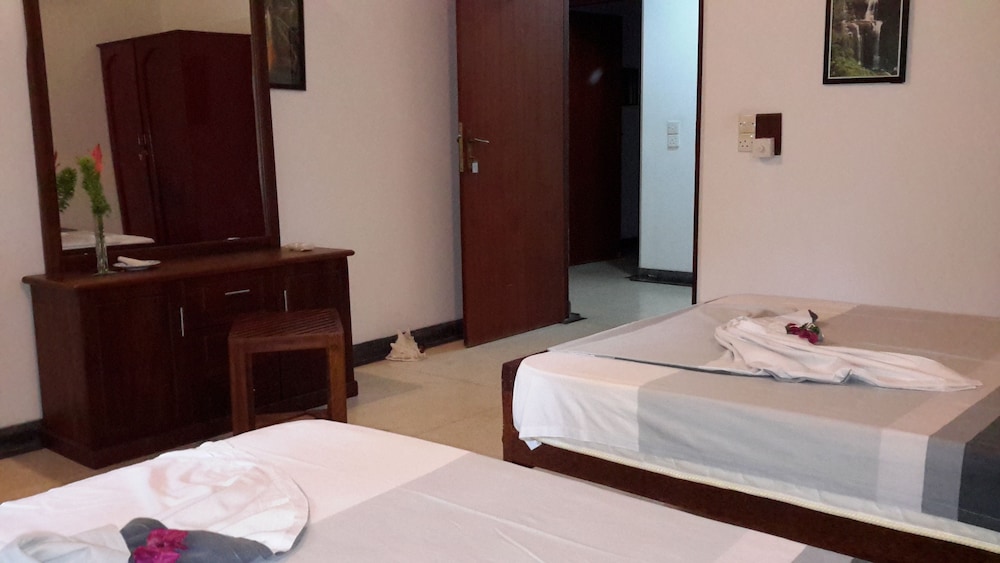 Arangala Bungalow 4/29
