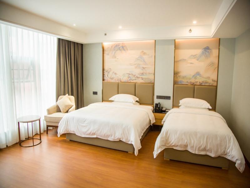 GreenTree Eastern Anshun Town Huangguoshu Avenue Jinhui Xindu Hotel 31/50