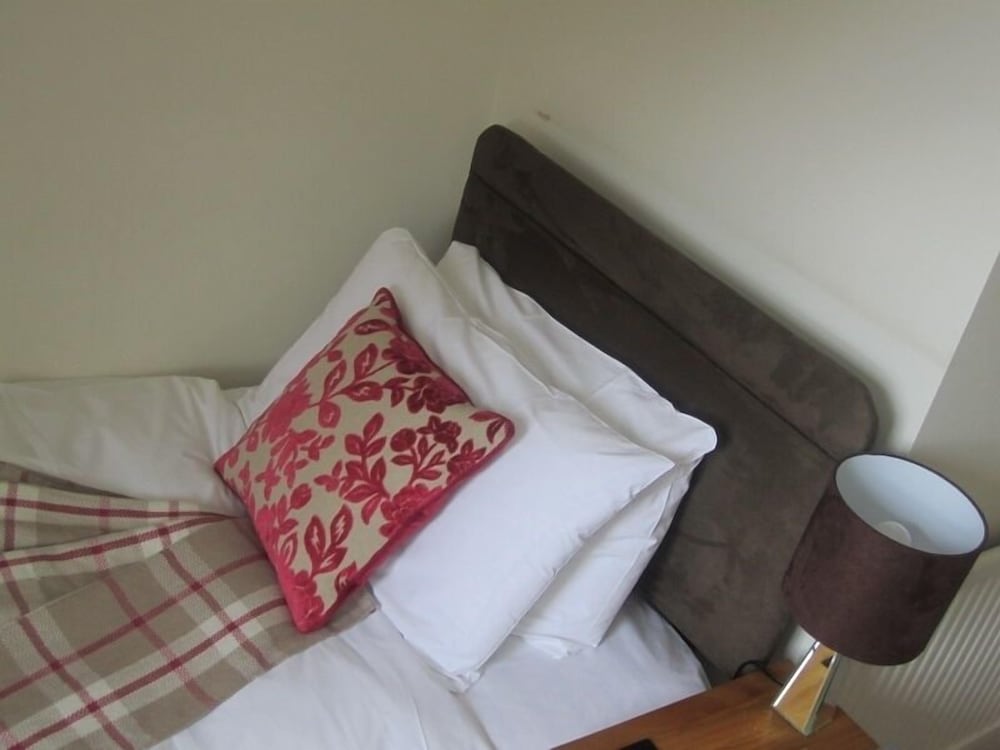 Yeo Dale Hotel 26/50
