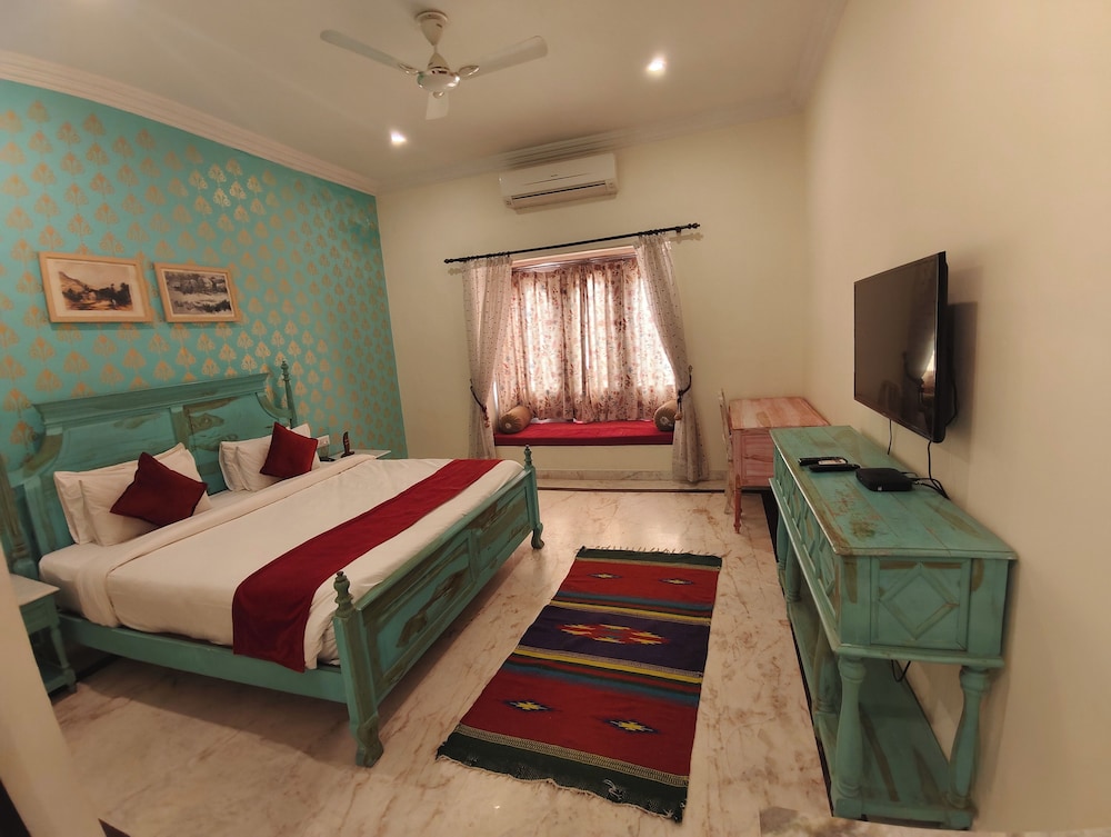 PUSHKAR FORT 11/50