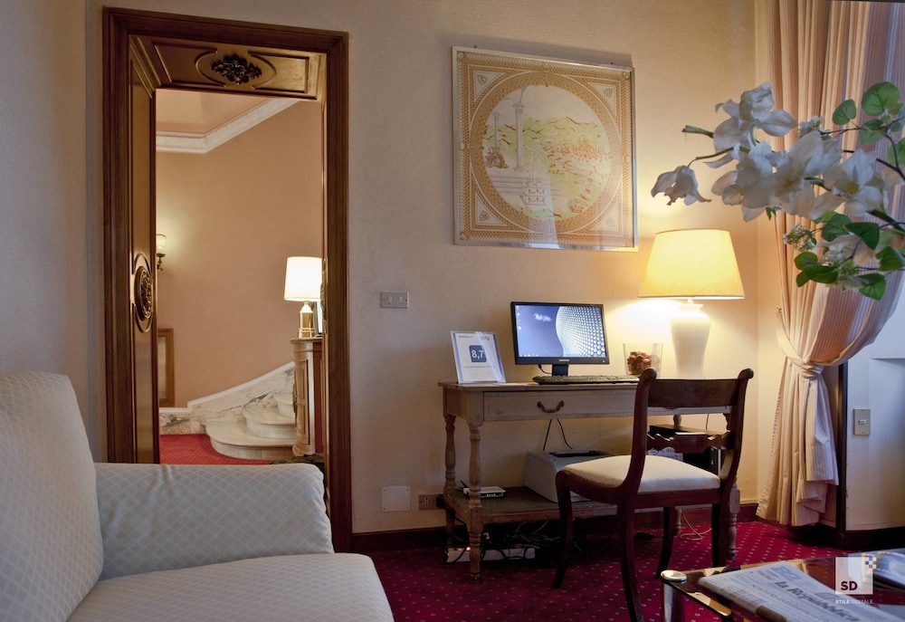 Aldrovandi Residence City Suites 51/75