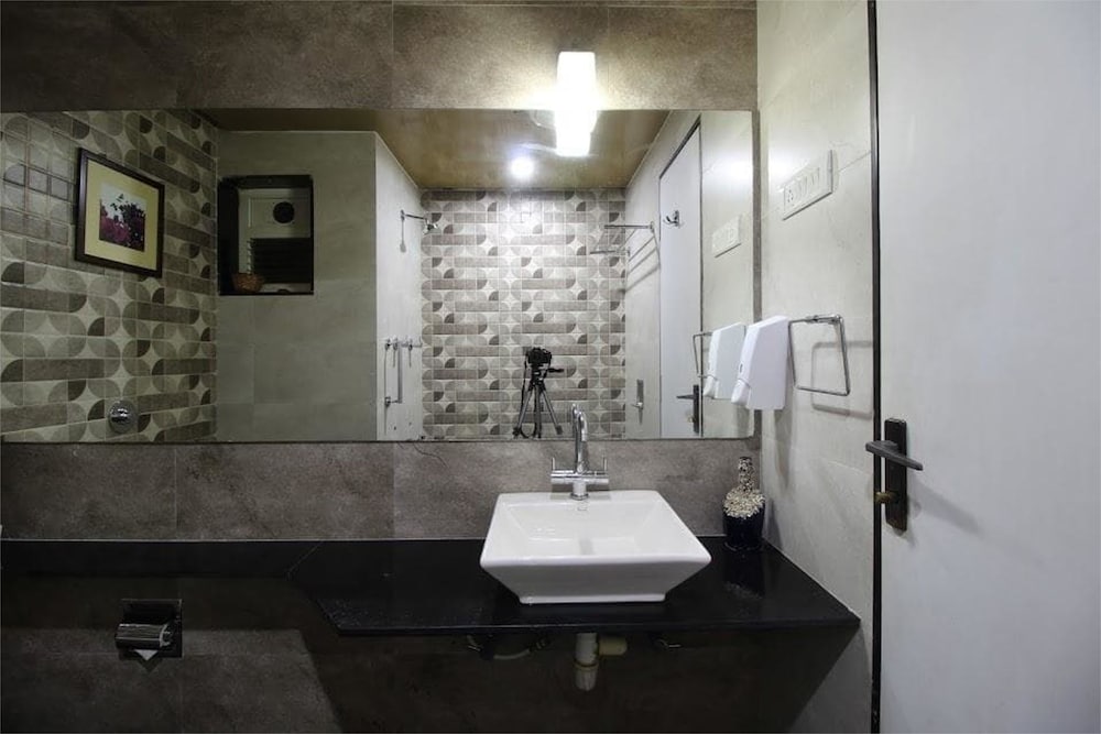 Hotel Sovereign 28/29