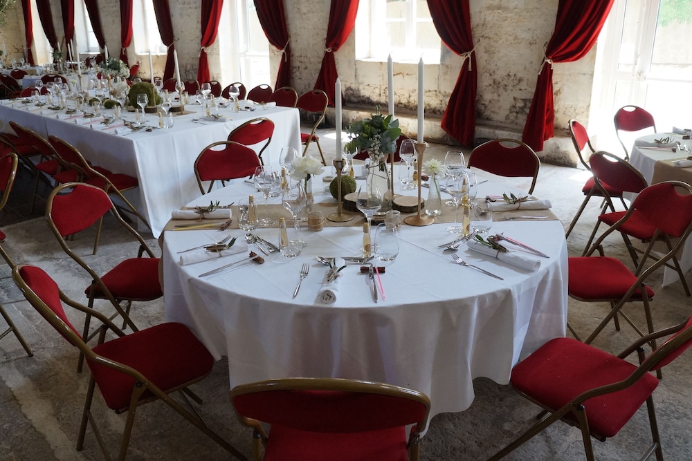 LOGIS DOMAINE DES CHAIS 37/56