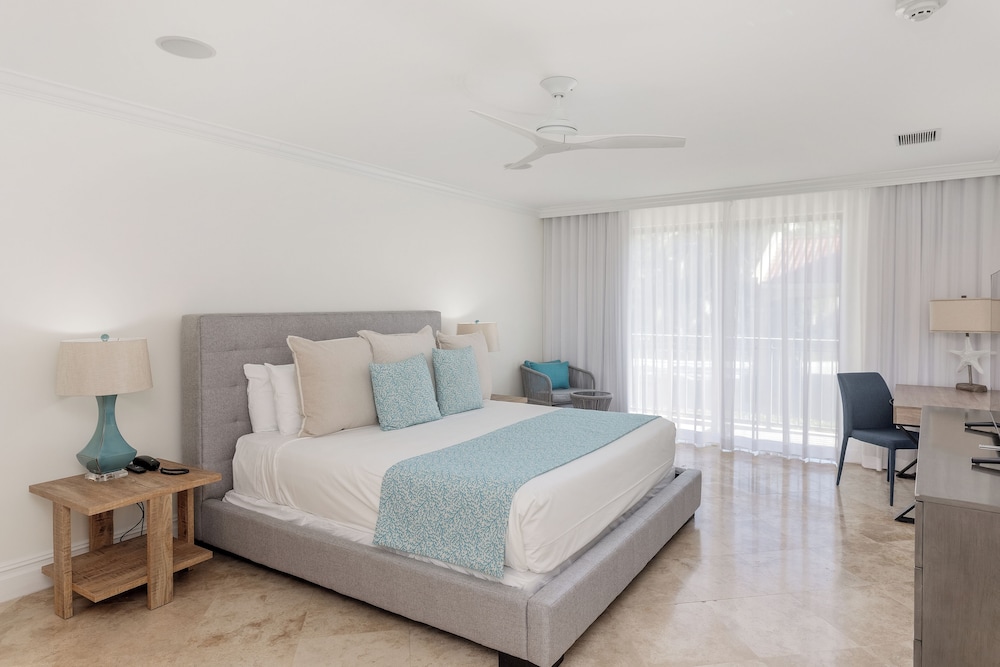 2 BEDROOMS, VILLA, POOL VIEW