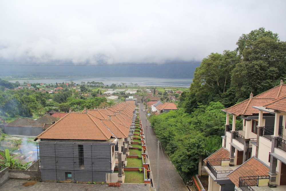 Clv Hotel Villa 48/49