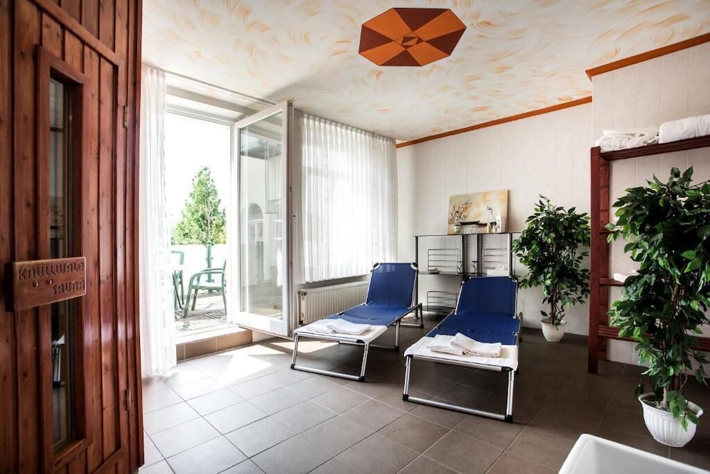 PARKHOTEL LINGEN AM MARKT 40/62