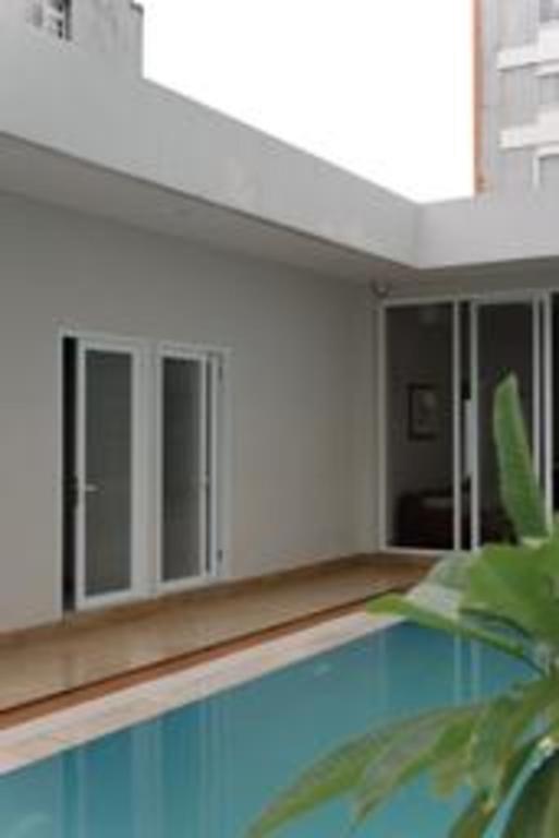 Kenari Tower Hotel 5/49