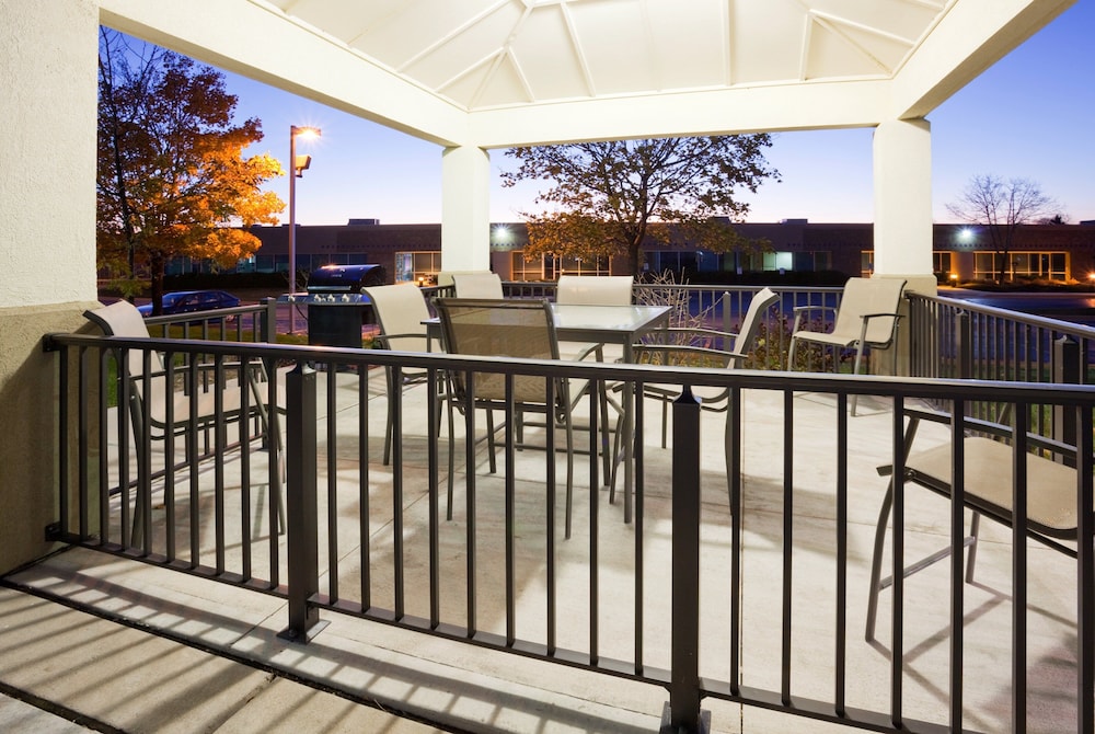Candlewood Suites Milwaukee Brown Deer 5/29