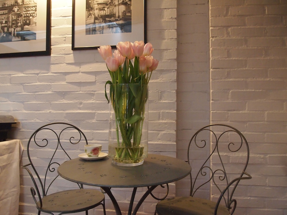 Hotel Stare Miasto Old Town 64/67