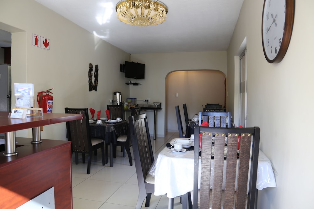 Tillas Guesthouse 24/35