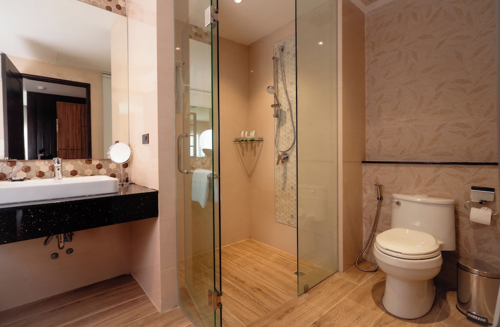 Mintra Hotel 43/48