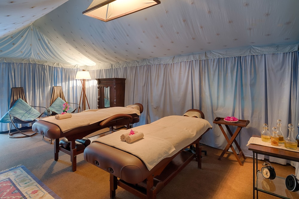 Rawla Narlai Luxury Heritage Hotel 25/50