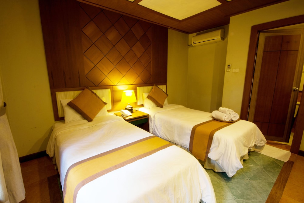WANATHARA HEALTH RESORT AND SPA 17/50