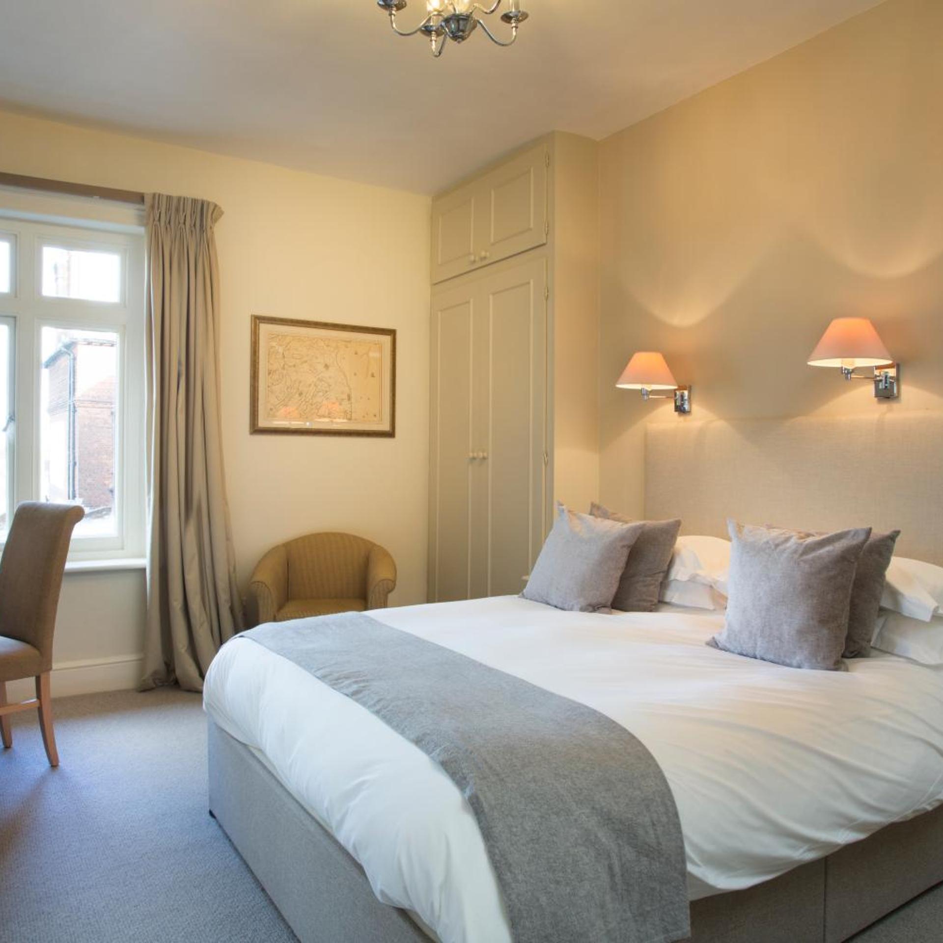 Room, Double Bed