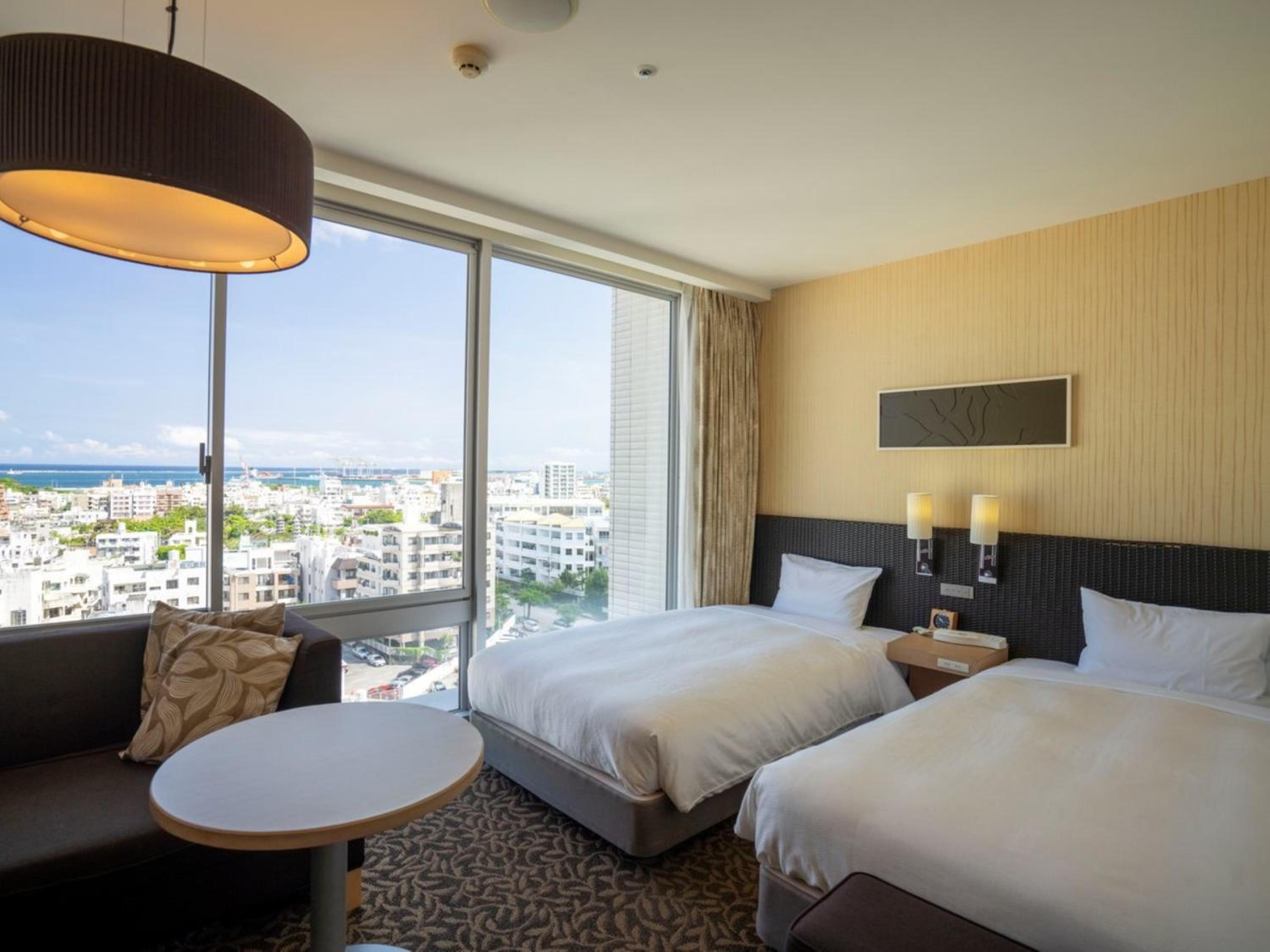 غرفة كومفورت بسريرين منفصلين، Nishitetsu Resort Inn Naha 3/6