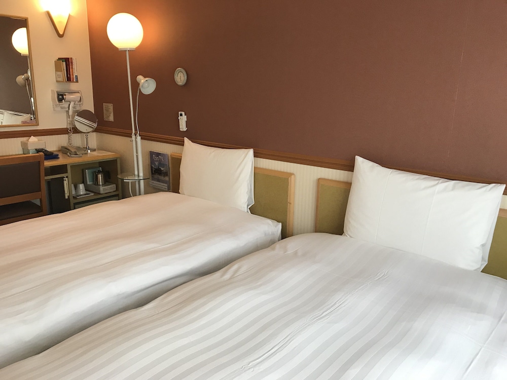 Toyoko Inn Sakudaira Eki Asama Guchi 10/54
