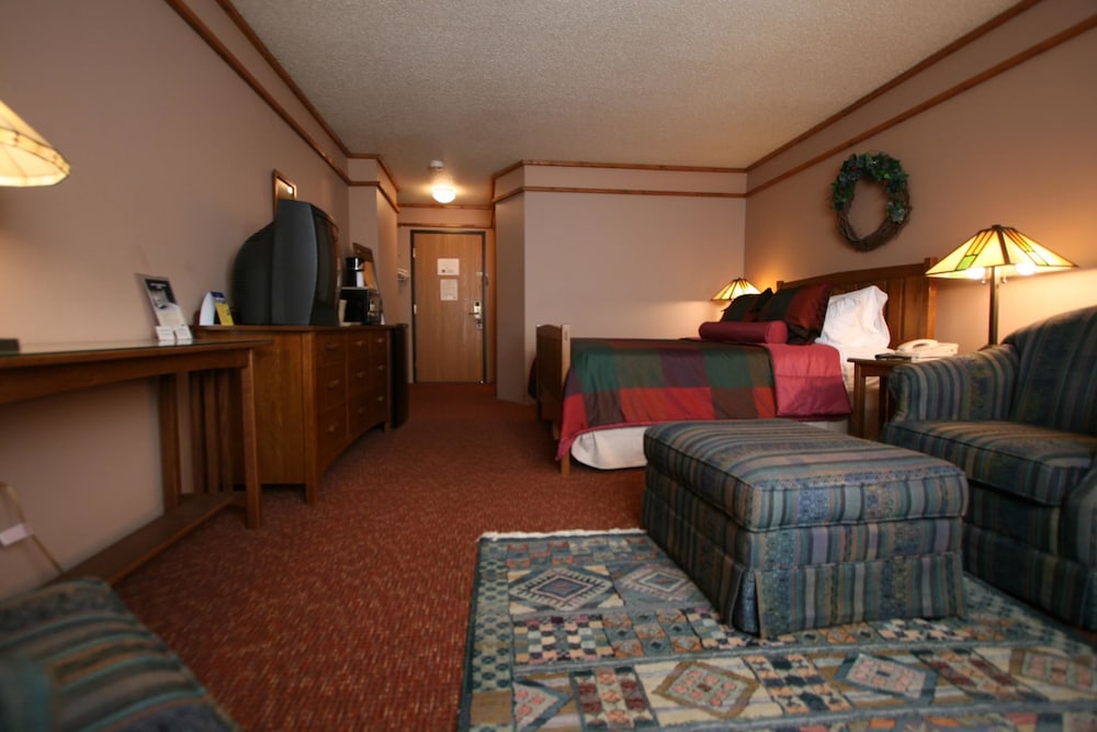 Best Western Dodgeville Inn & Suites 7/38