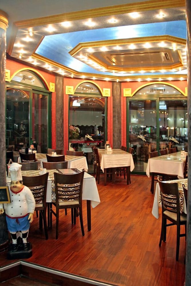 Omur Hotel 39/50