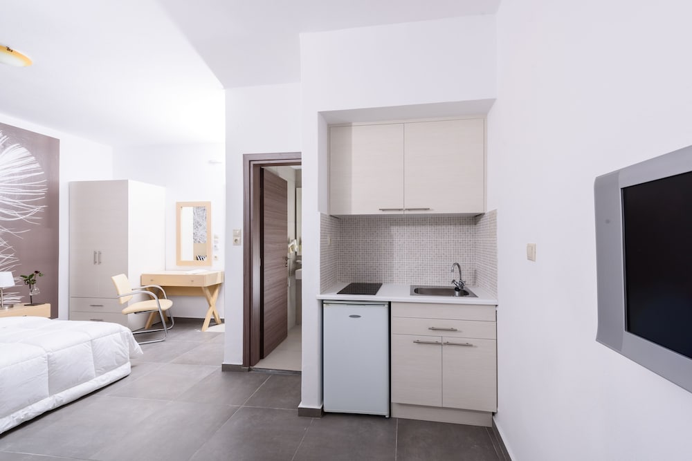 Angela Studios and Apartments 13/69