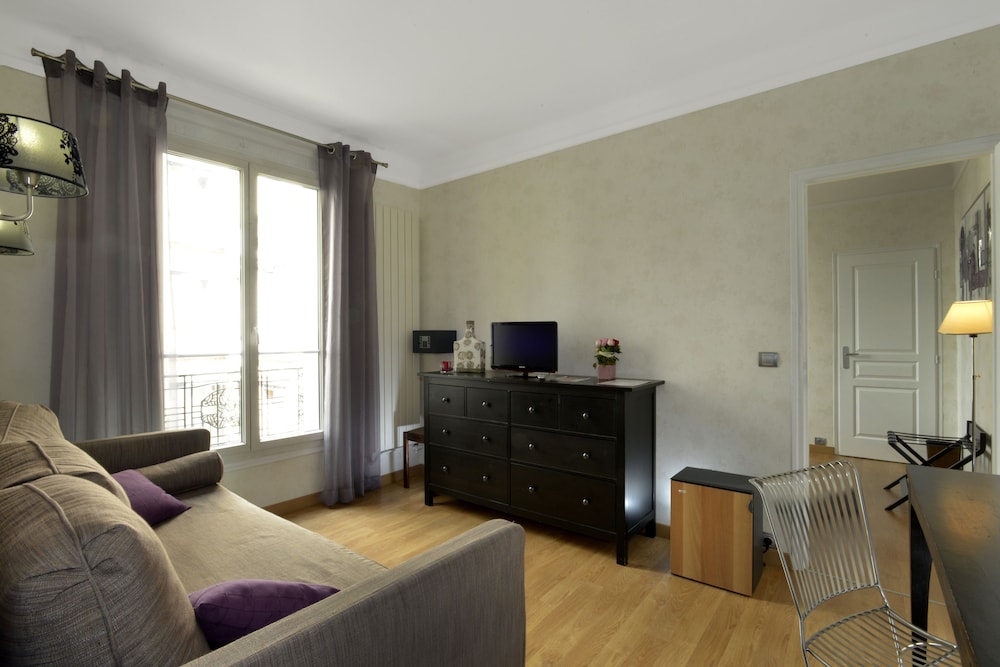 Carladez Cambronne 35/47