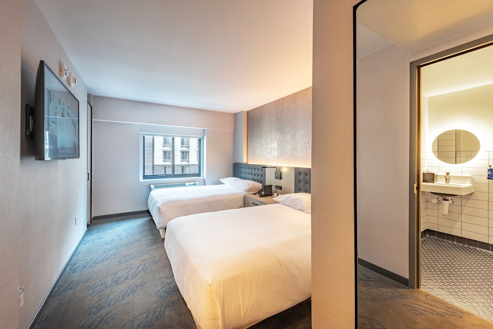 Pestana CR7 Times Square 33/76