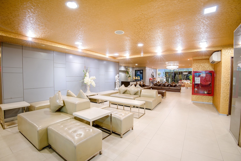 Ny City Resort And Spa 43/62