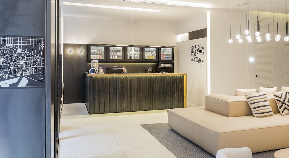 Lobby at Hotel Denit Barcelona, BARCELONA