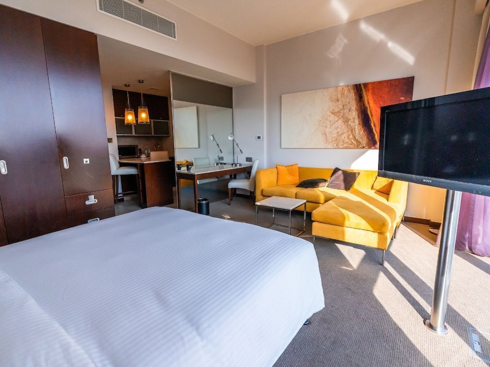 استوديو بسرير كوين بمطبخ صغير، Centro Sharjah Rotana 2/8
