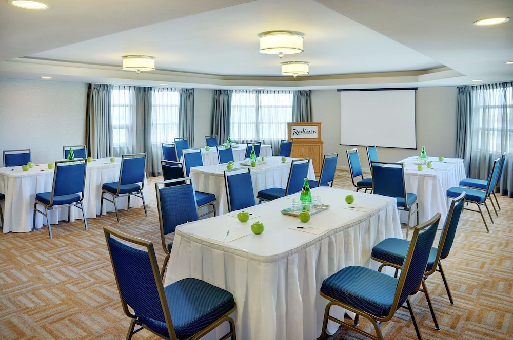Courtyard by Marriott Kitchener 47/52