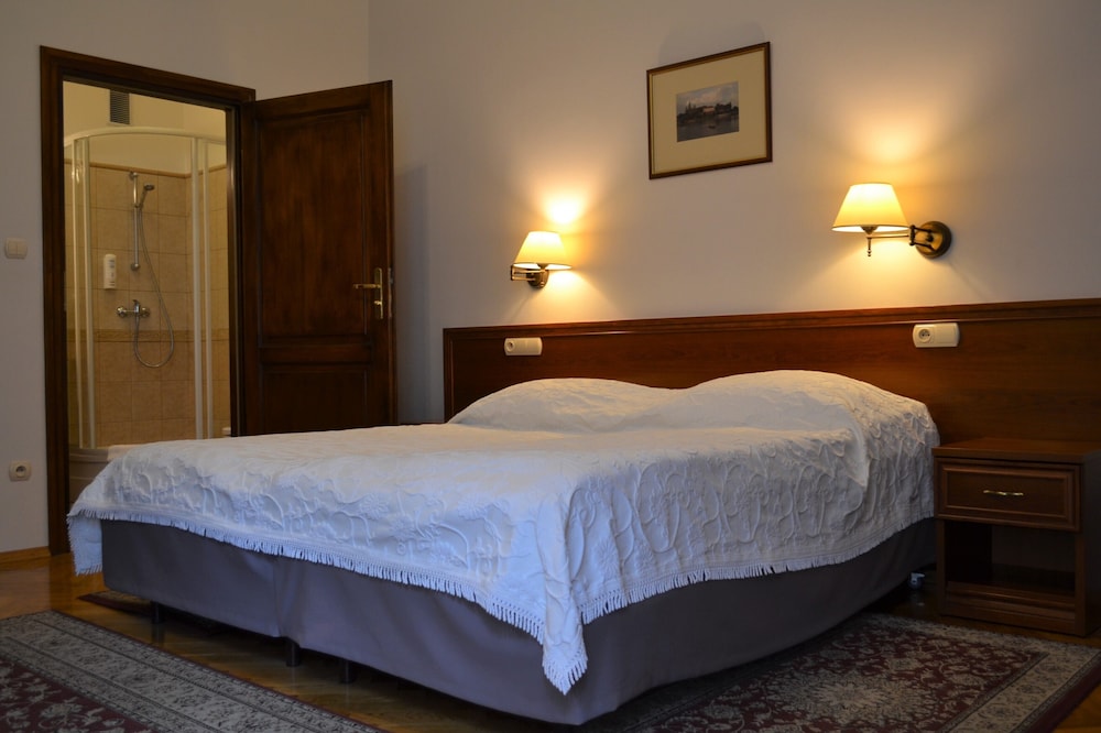 APARTHOTEL BASZTOWA 9/60
