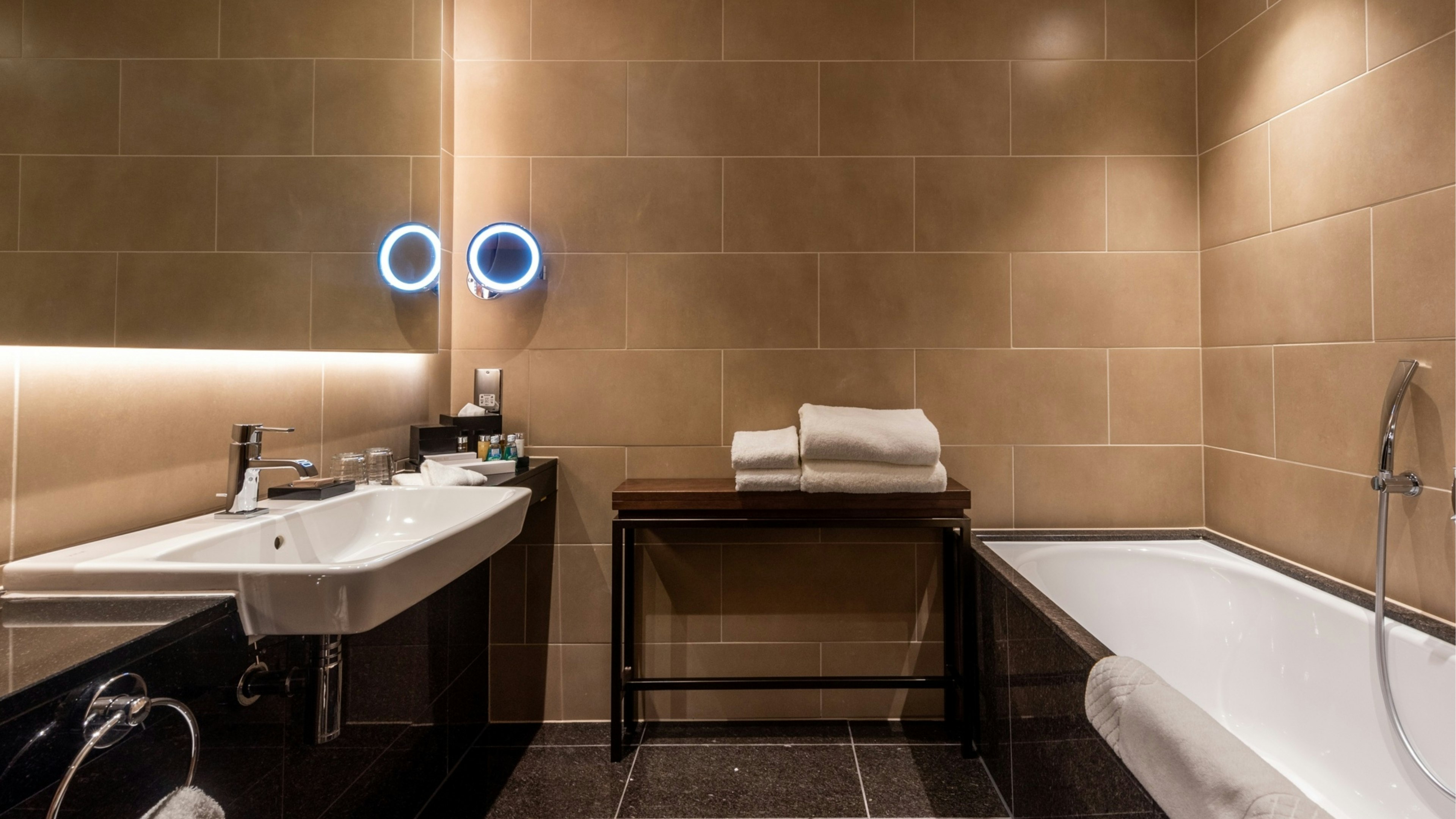 InterContinental London - The O2 by IHG 82/82