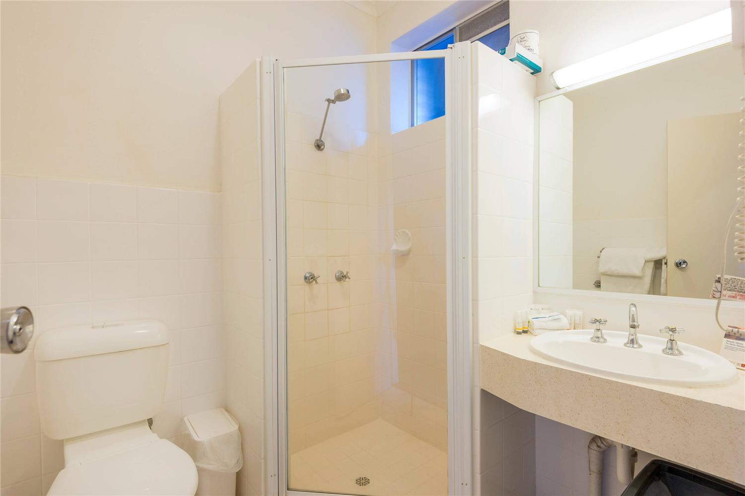Comfort Inn All Seasons Ballina 27/29