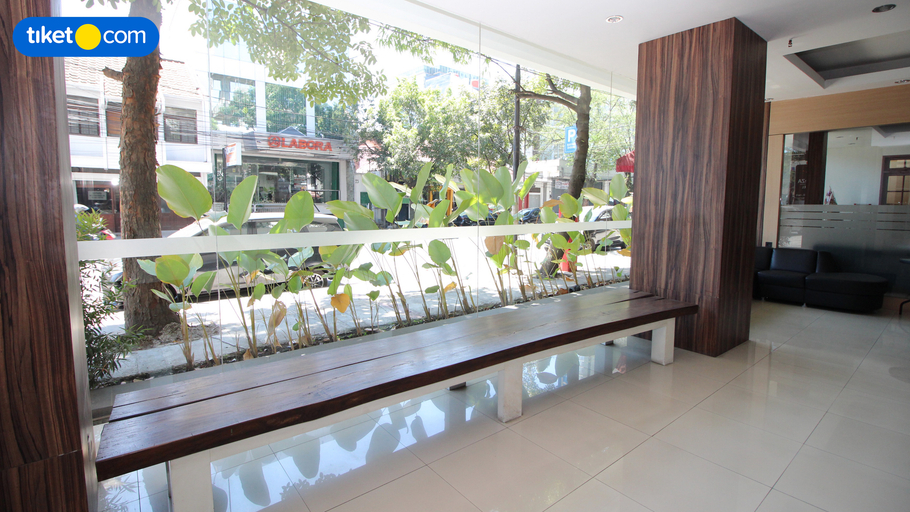 Veleza Hotel 6/11