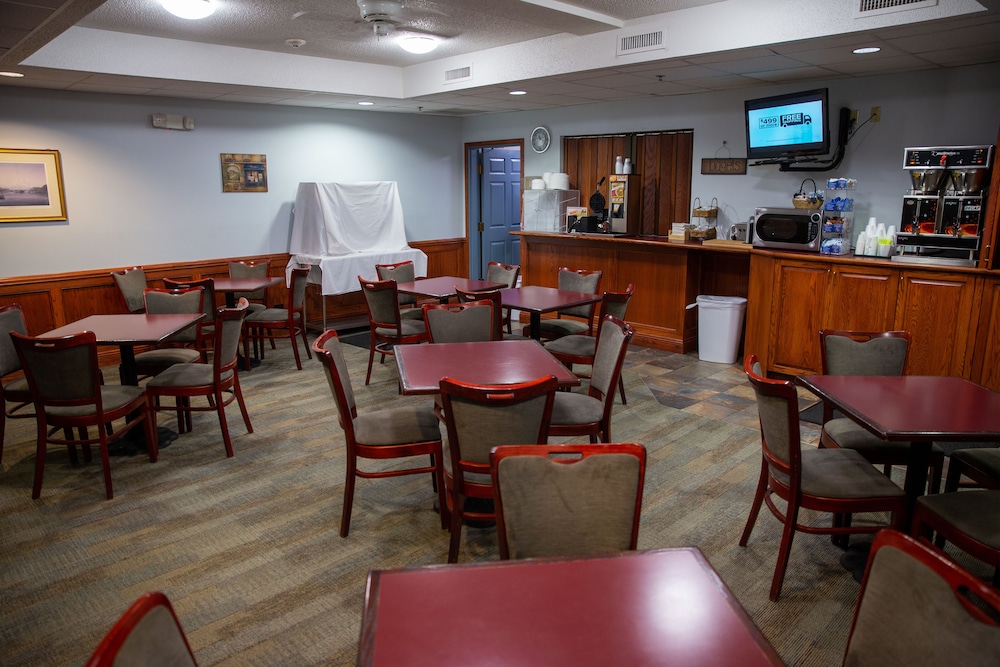 Hastings Country Inn 31/43