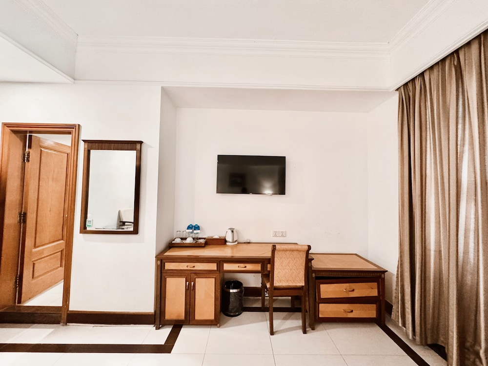Asia Palace Hotel 31/50