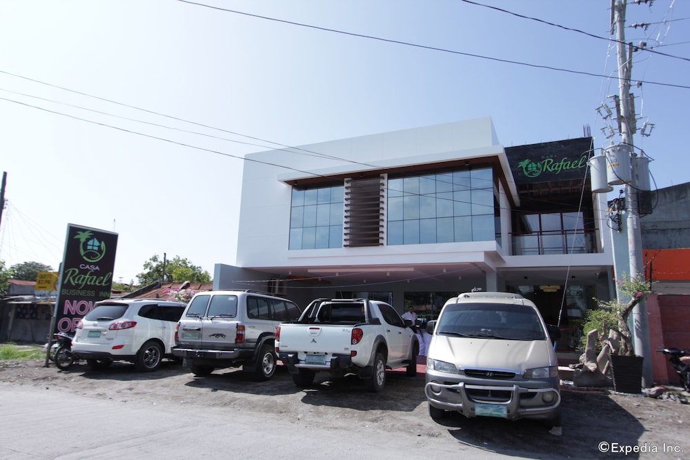 Casa Rafael Business Inn 50/50