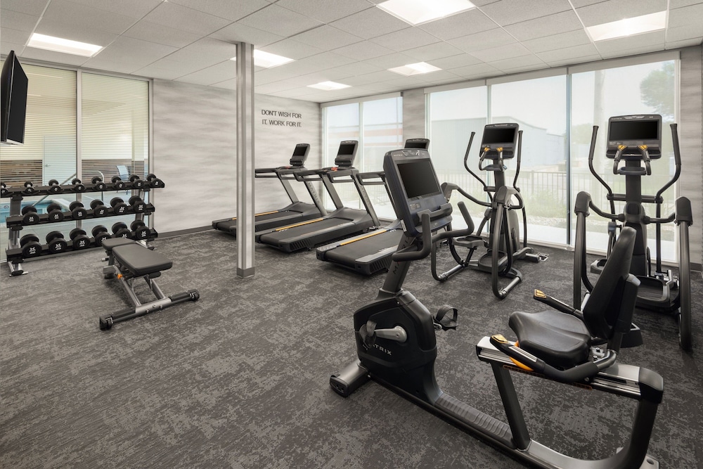 Fairfield Inn & Suites Yankton 10/27