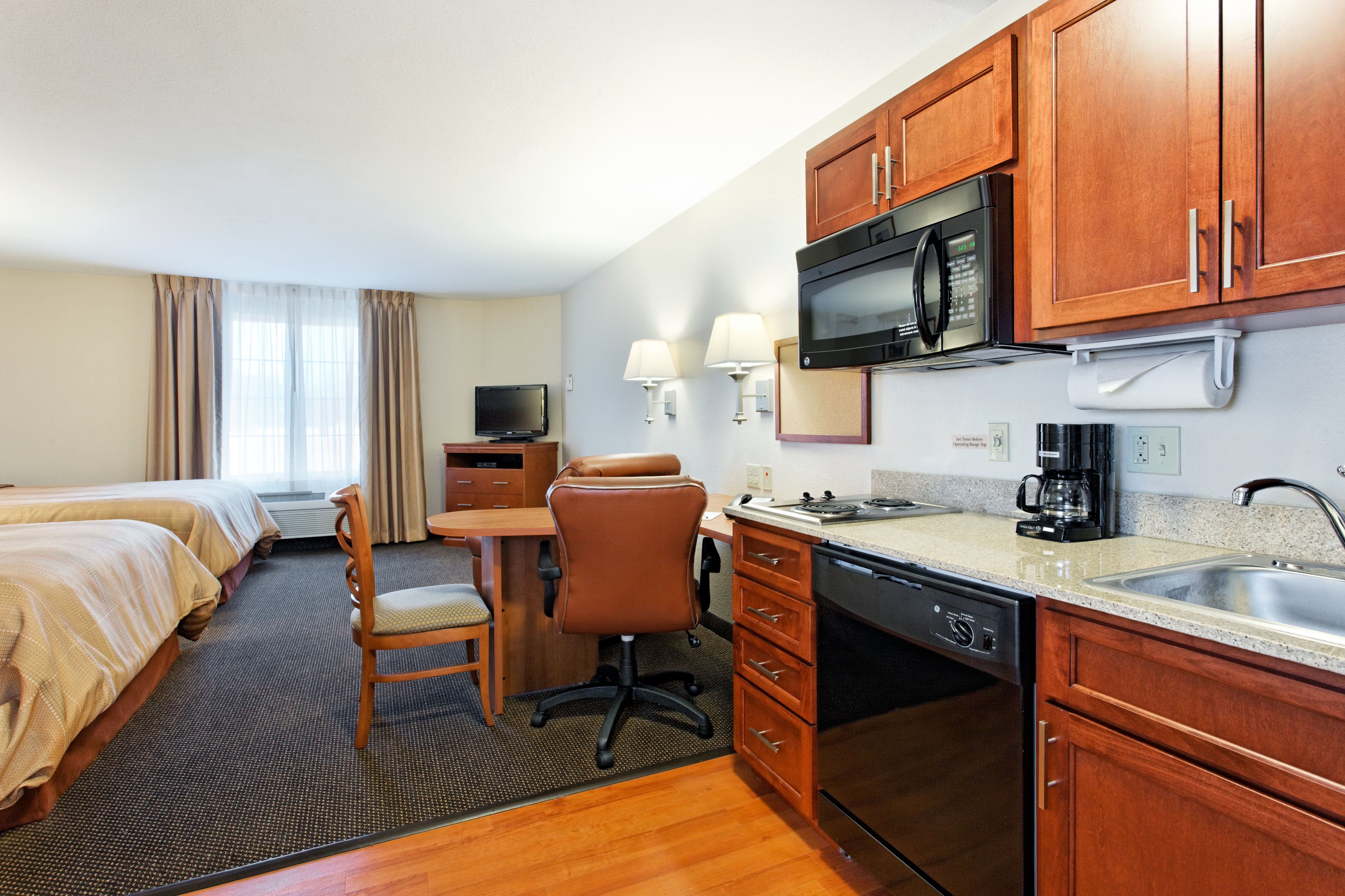 CANDLEWOOD SUITES CAPE GIRARDEAU 61/68