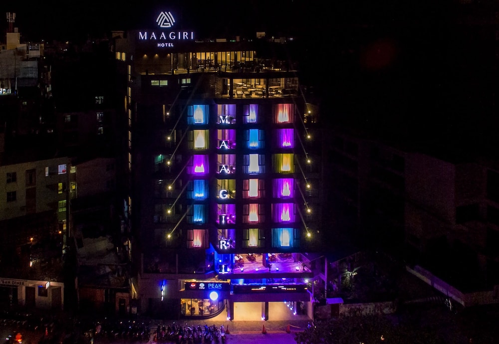 Maagiri Hotel 1/50