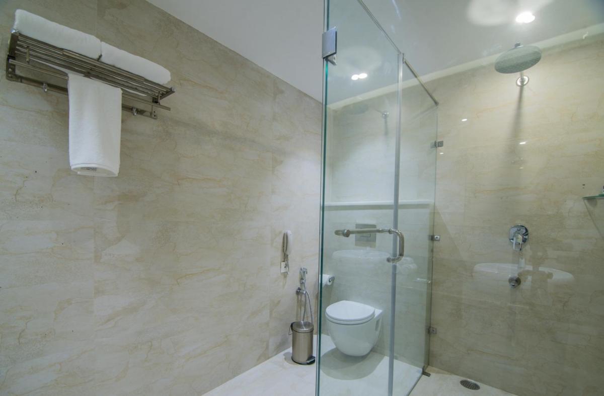 The Imperial Poonam Hotel 24/24