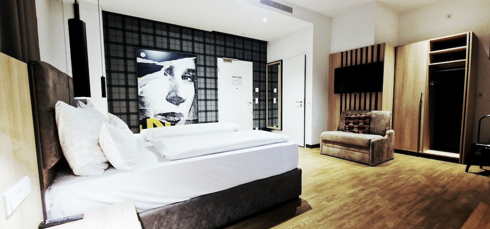 Roomingtons Munich Airport 16/46