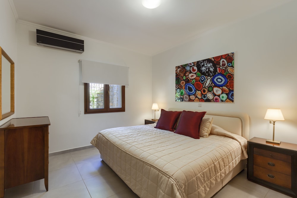 Aphrodite Hills Rentals - Superior Villas 12/50