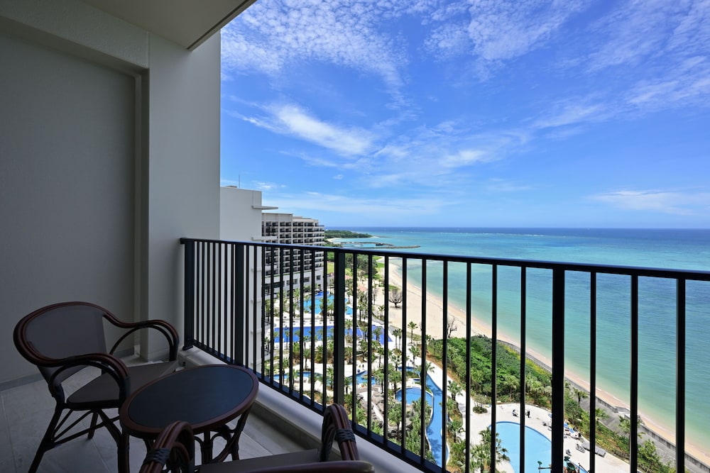 Ryukyu Hotel and Resort Nashiro Beach photo4