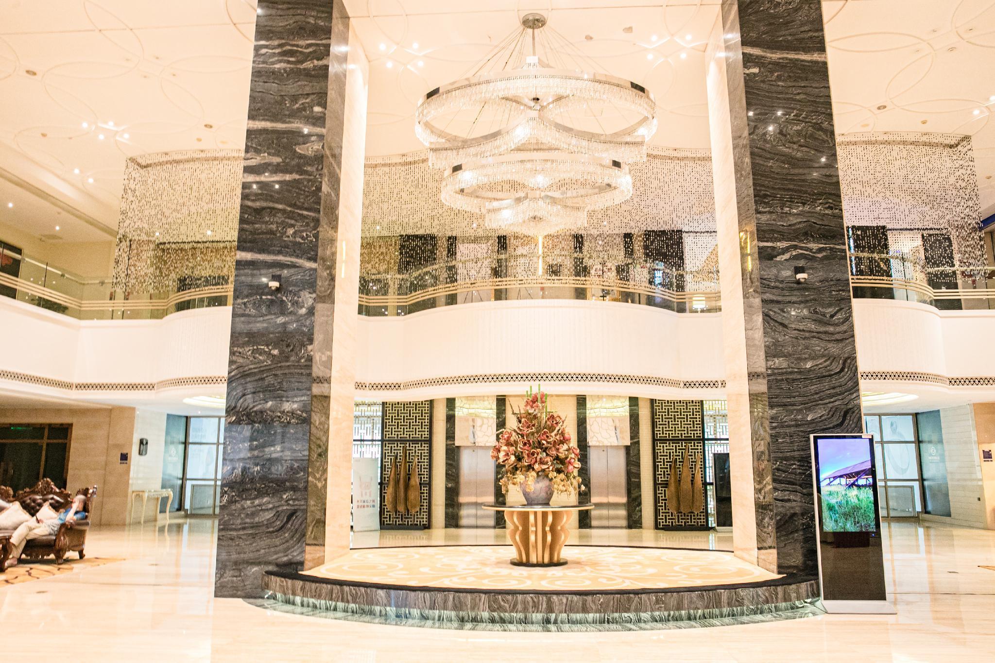 Yihe Grand Hotel 5/38