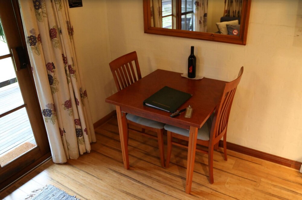 HERMITAGE LODGE 31/34