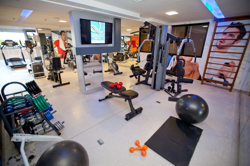 Quality Hotel Aracaju 12/24